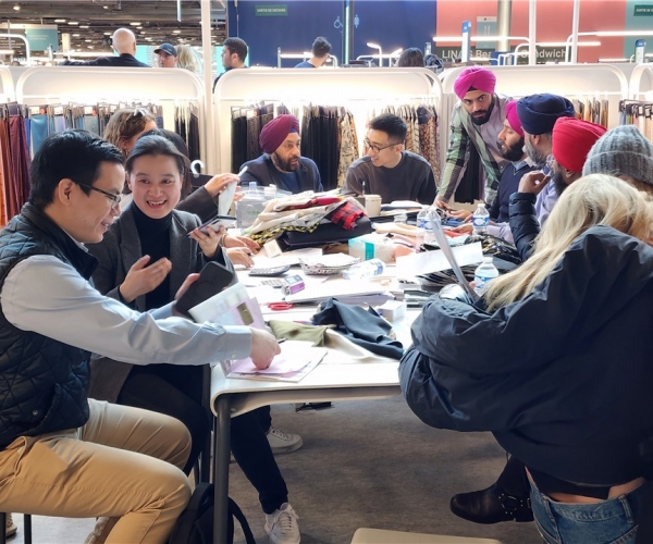 tyc41183太阳成集团丝绸亮相PV展